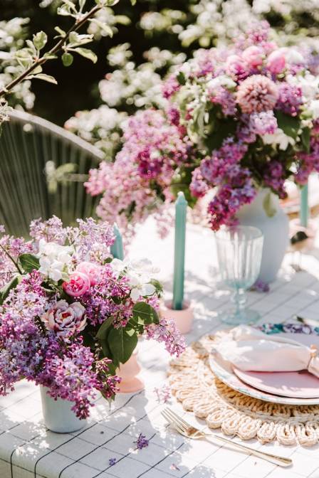 Designing Your Outdoor Oasis: 8 Expert Tips for Selecting Patio Furniture